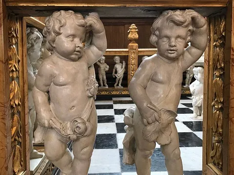 Putti